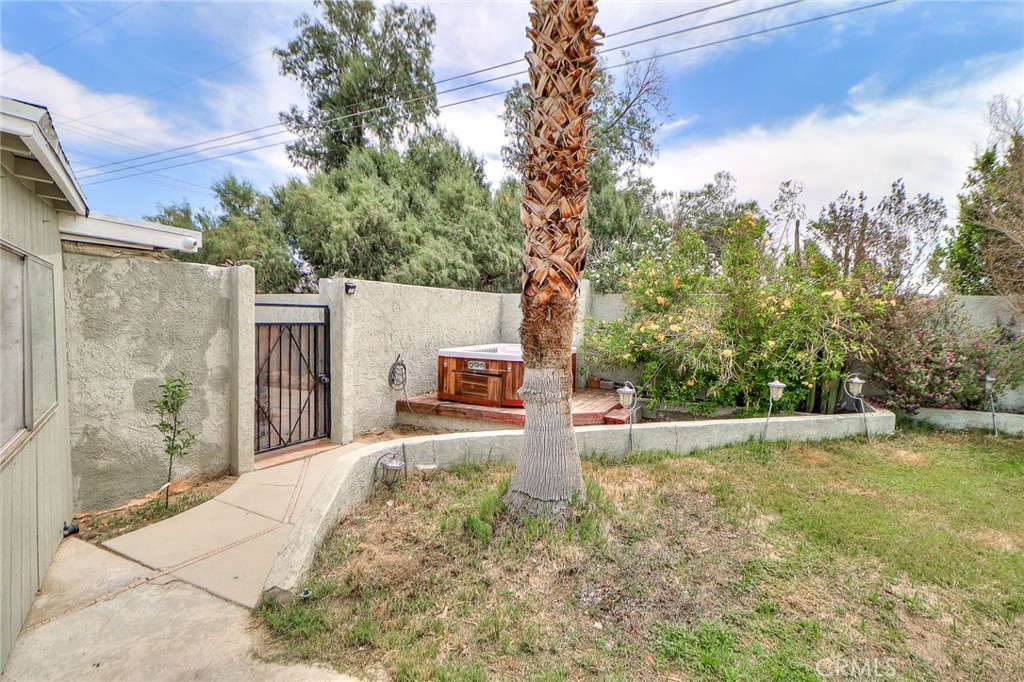 16110 Avenida Ramada