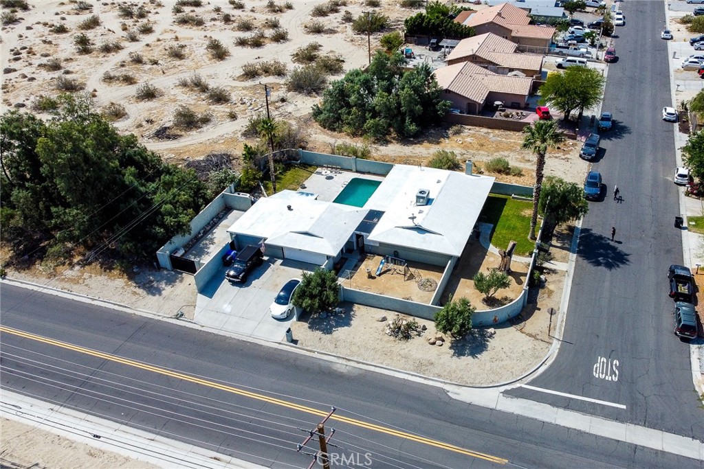 16110 Avenida Ramada