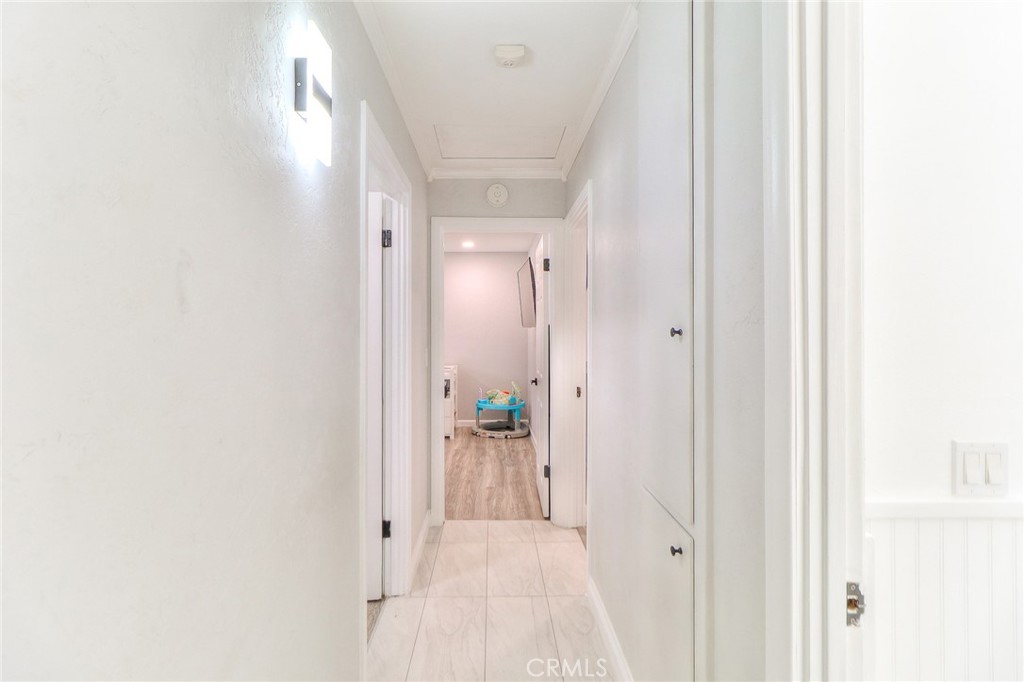 16110 Avenida Ramada