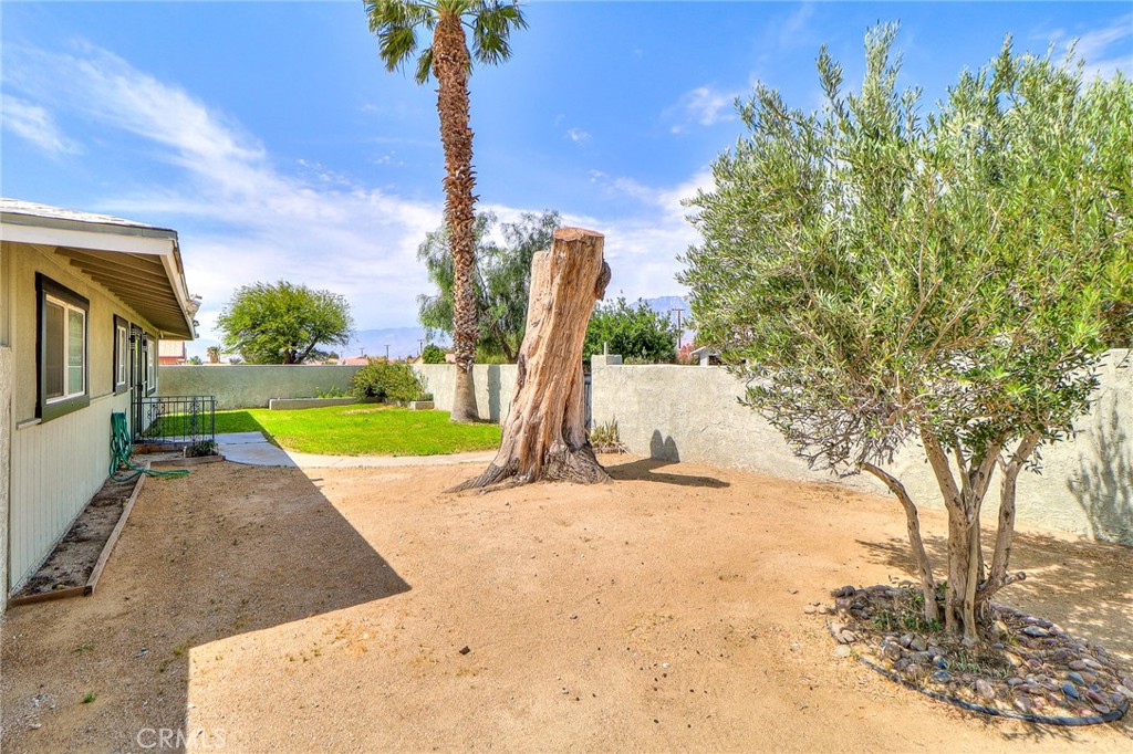 16110 Avenida Ramada