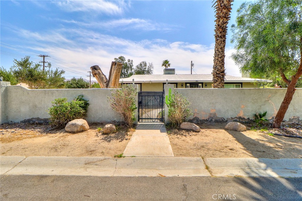 16110 Avenida Ramada