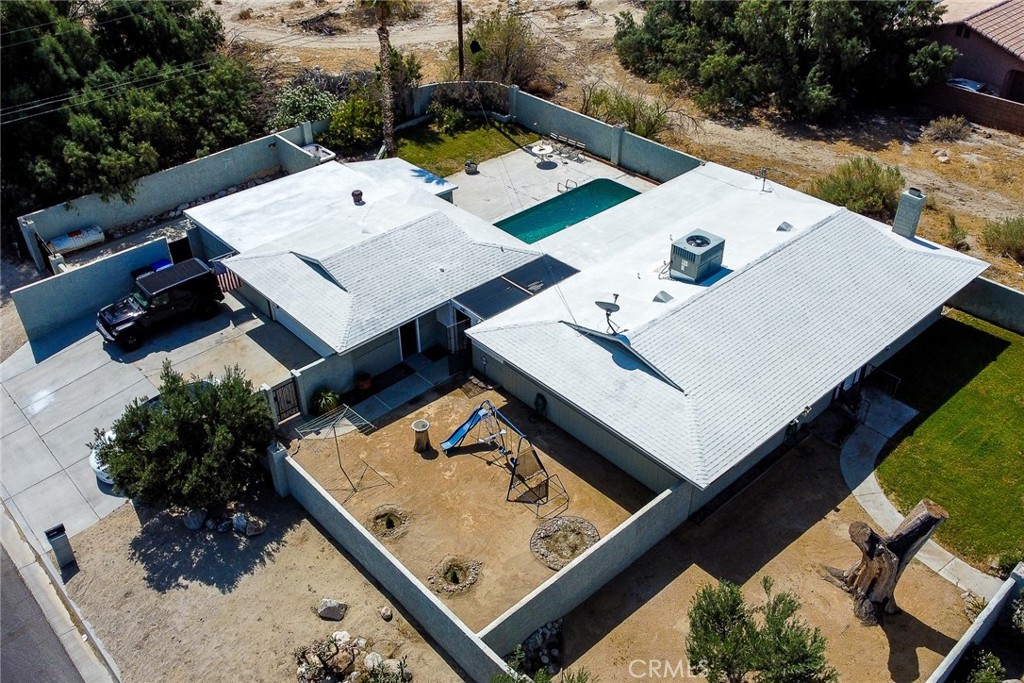 16110 Avenida Ramada