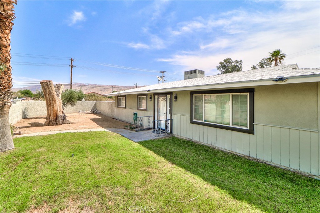 16110 Avenida Ramada