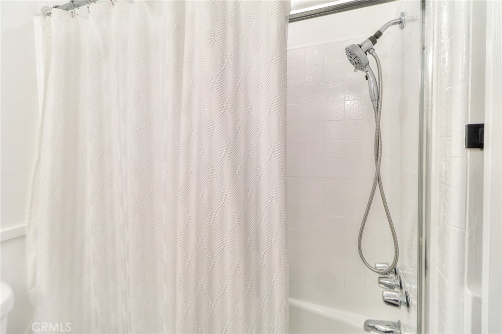 16110 Avenida Ramada