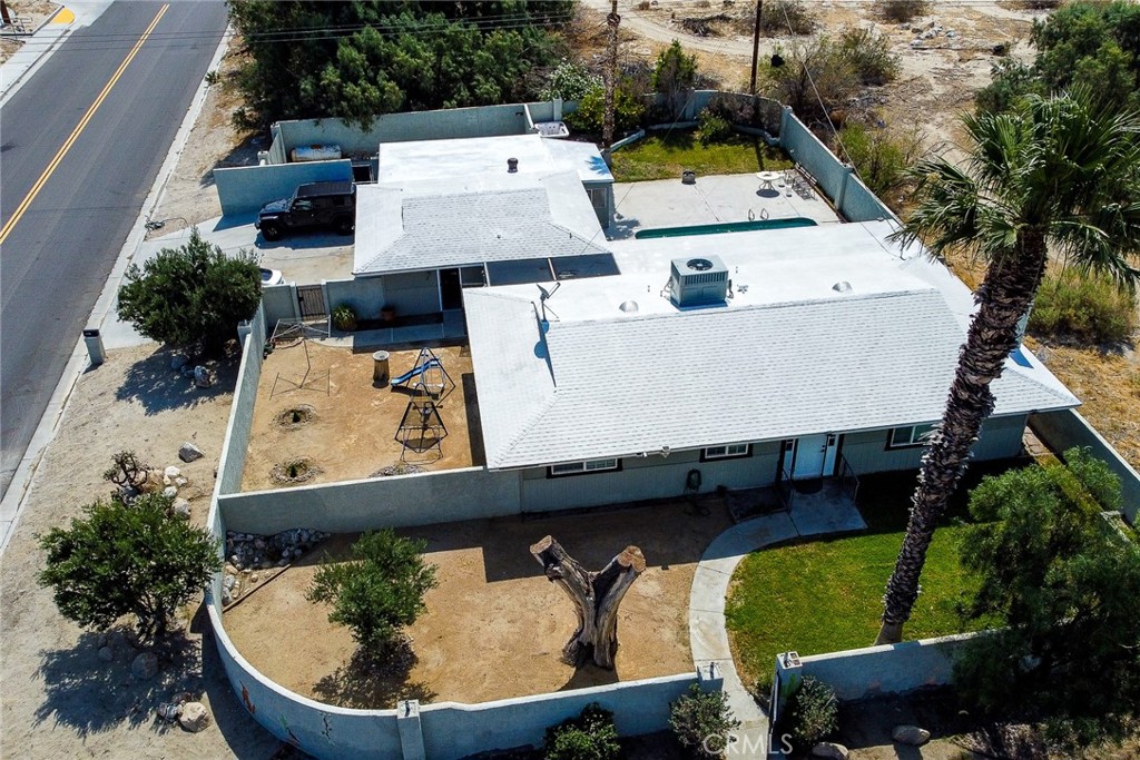 16110 Avenida Ramada