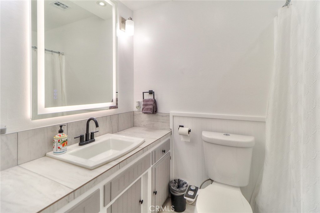 16110 Avenida Ramada