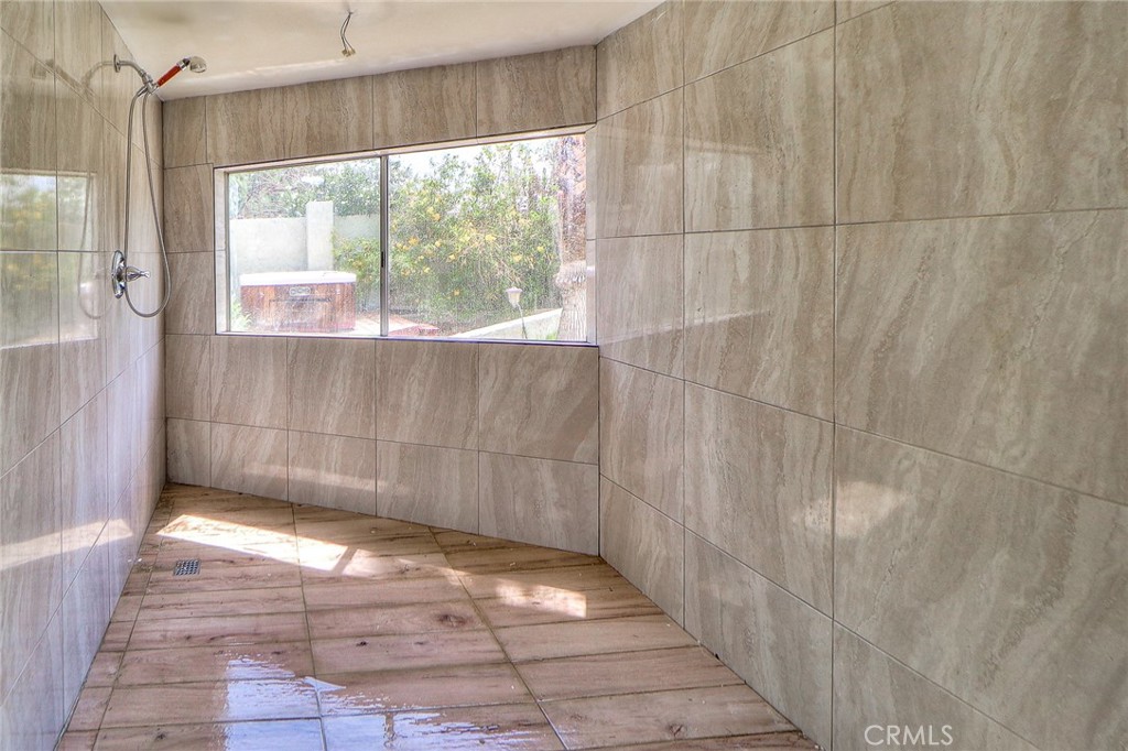 16110 Avenida Ramada