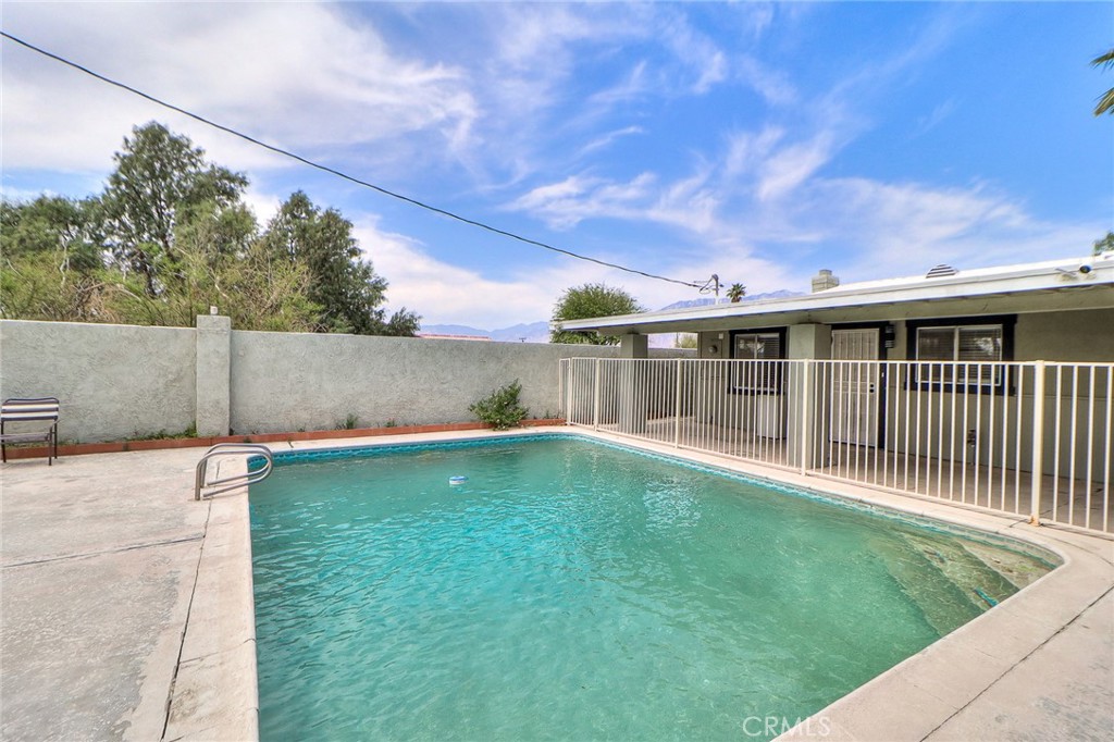 16110 Avenida Ramada