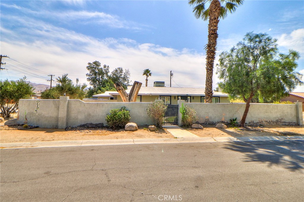 16110 Avenida Ramada