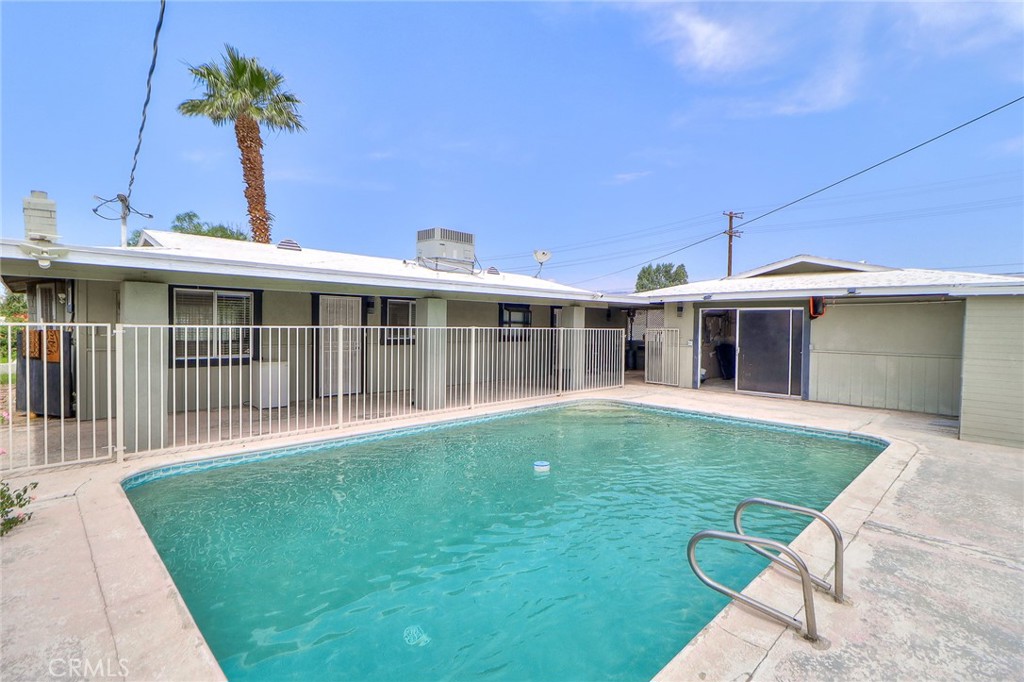 16110 Avenida Ramada