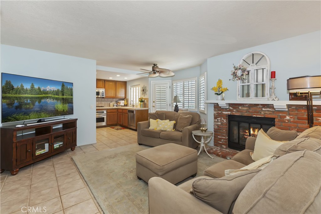 7346 Springmill Place