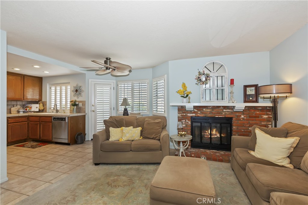 7346 Springmill Place