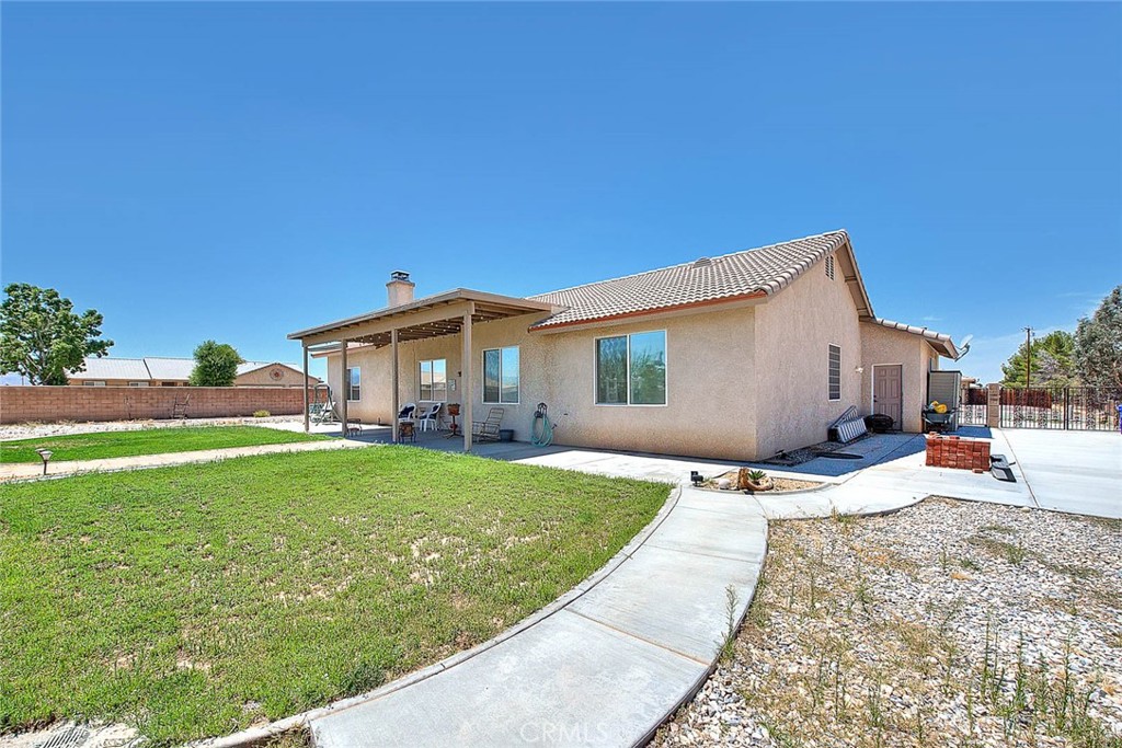 15095 Douglas Street