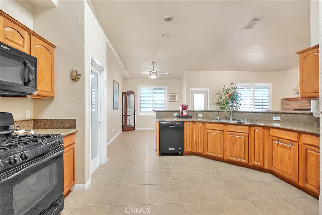 15095 Douglas Street