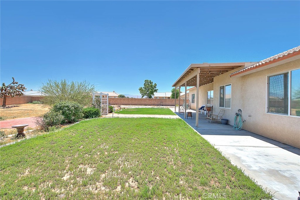 15095 Douglas Street