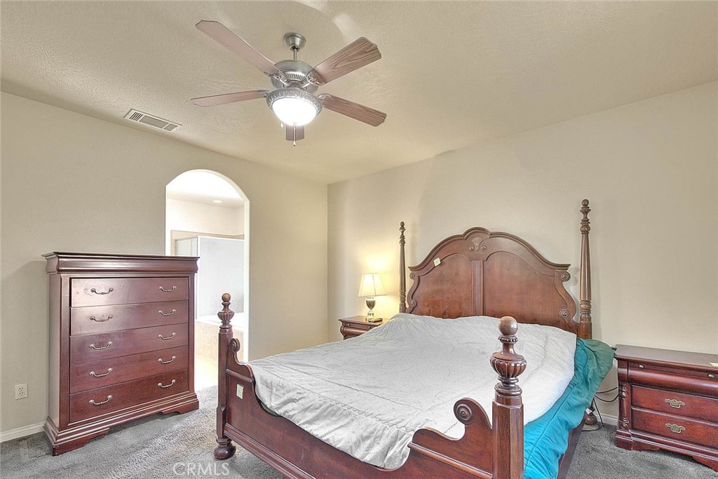 15095 Douglas Street