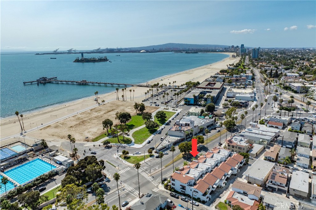 4257 E Ocean Boulevard