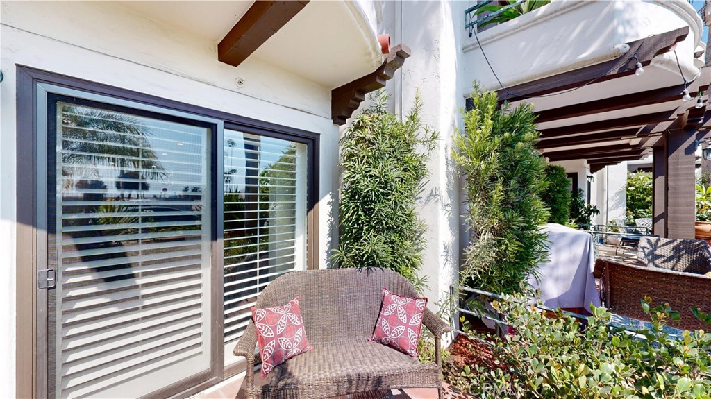 4257 E Ocean Boulevard