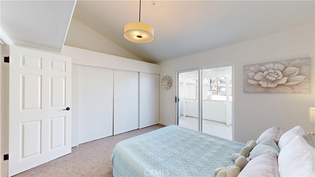 4257 E Ocean Boulevard