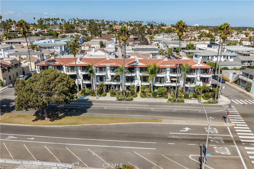 4257 E Ocean Boulevard