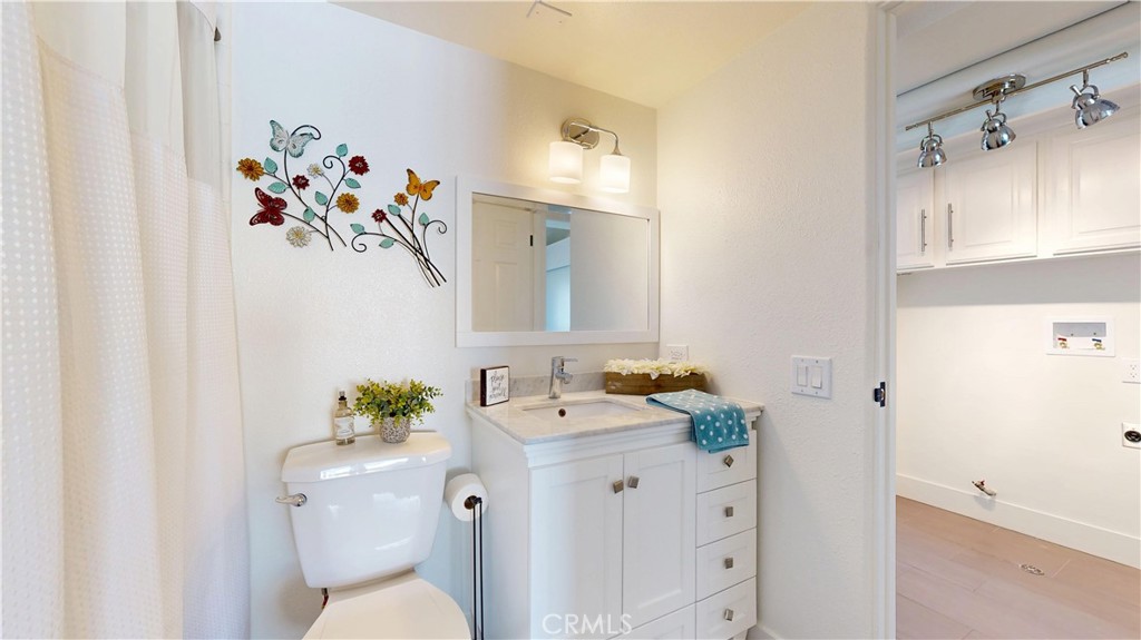 4257 E Ocean Boulevard