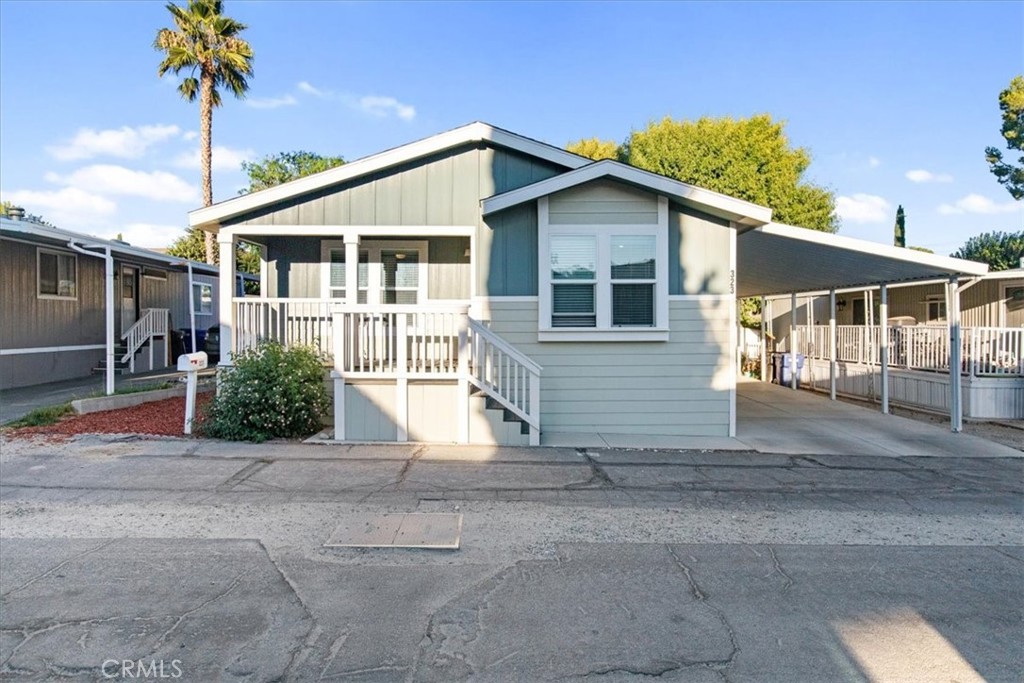 29021 Bouquet Canyon 323