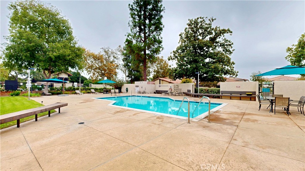 1421 Rust Court