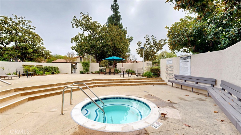 1421 Rust Court