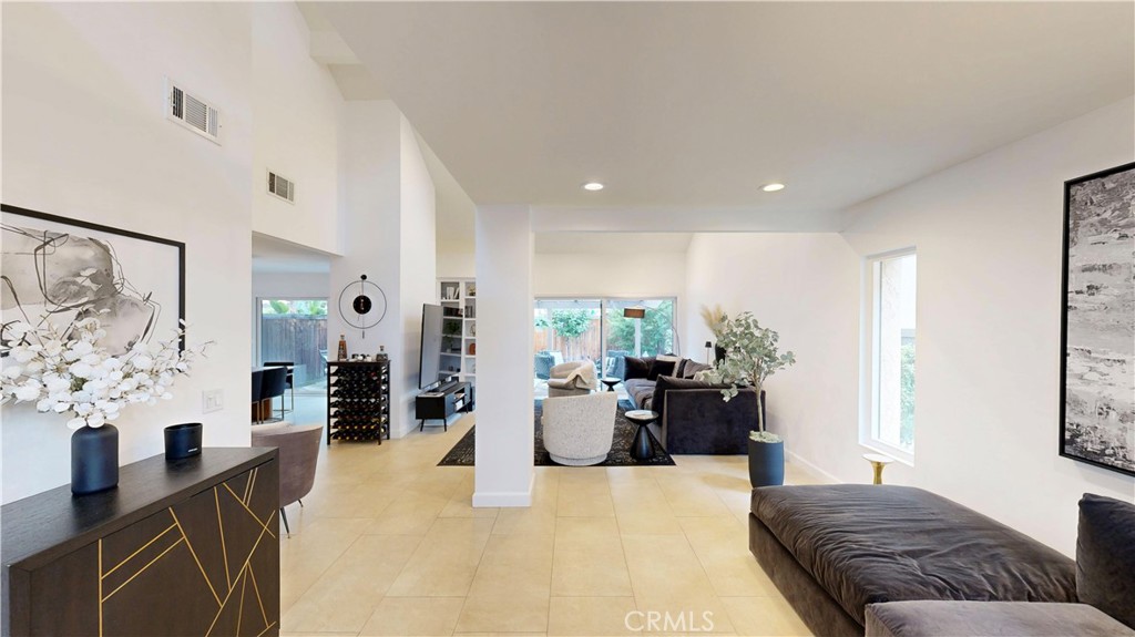 1421 Rust Court