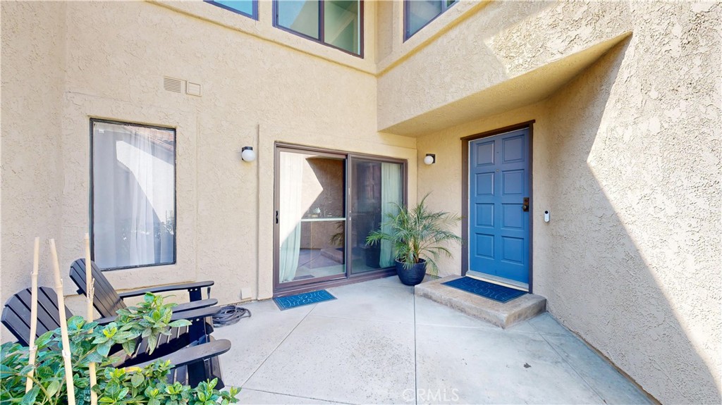 1421 Rust Court