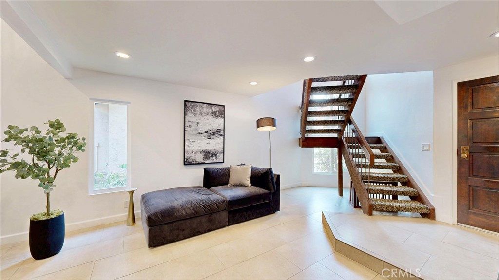 1421 Rust Court