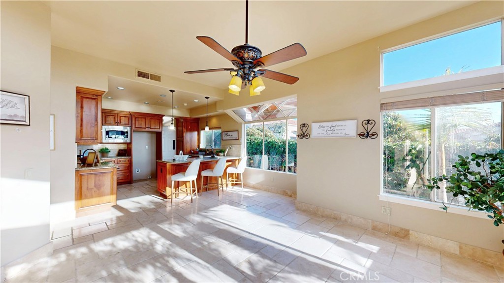 1624 Caminito Solidago