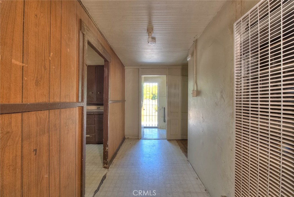 421 N Cypress
