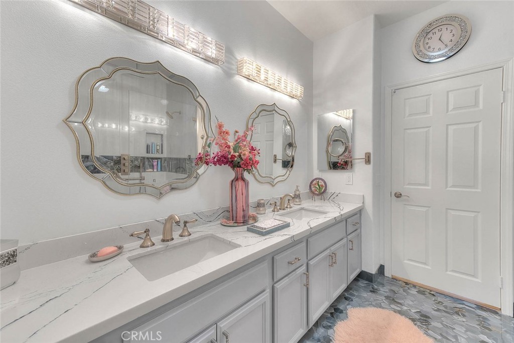 1365 N Upland Hills North N