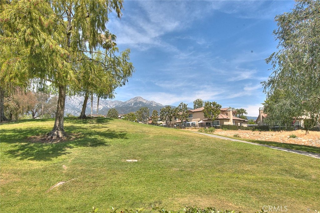 1365 N Upland Hills North N