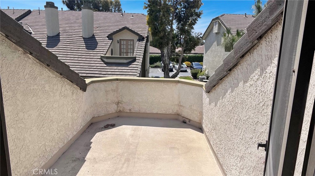 978 W Arrow Highway F