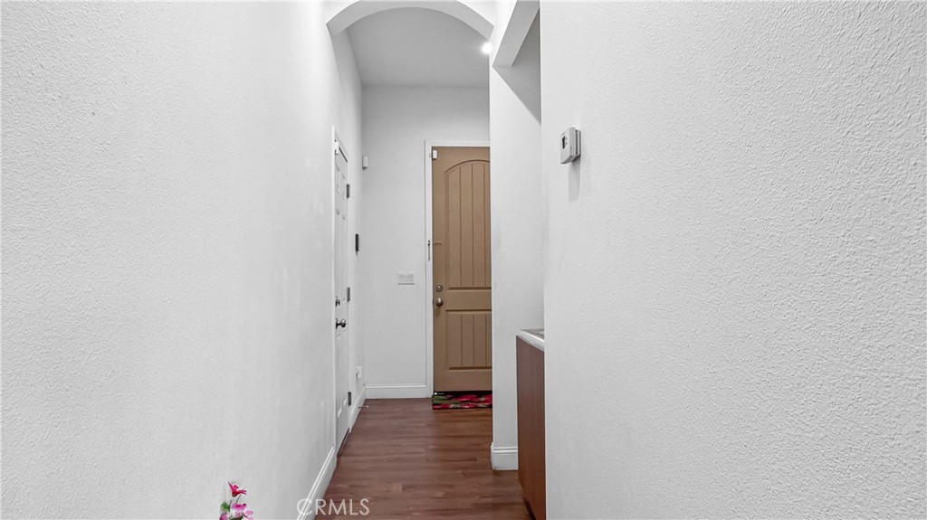 756 S 8th