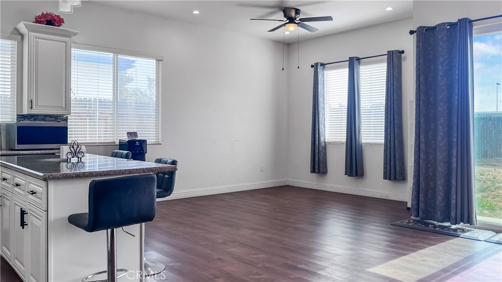 756 S 8th