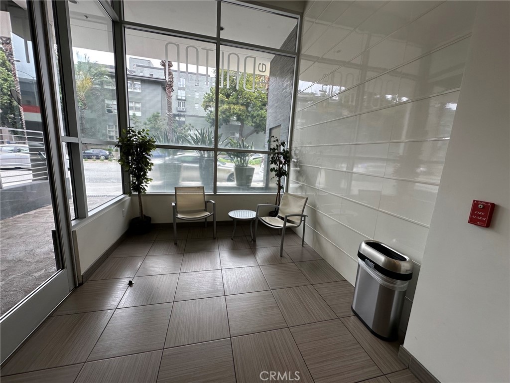 238 S Arroyo 213