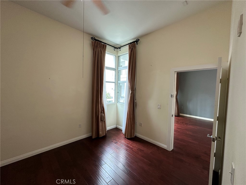238 S Arroyo 213