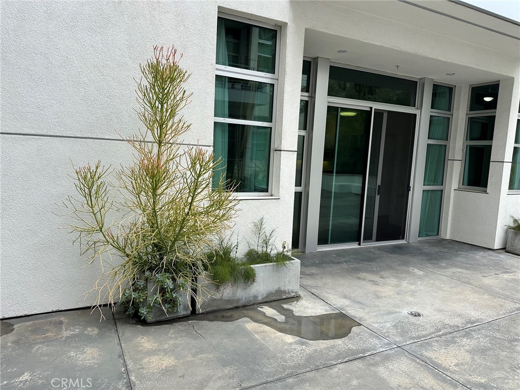 238 S Arroyo 213