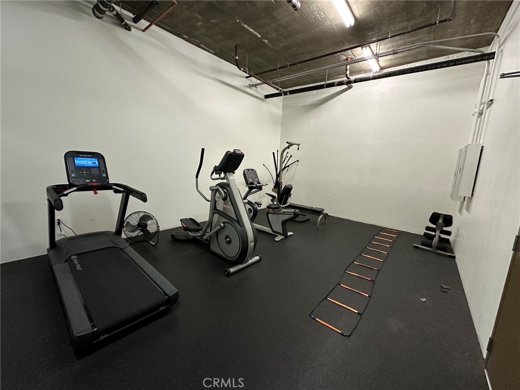 238 S Arroyo 213