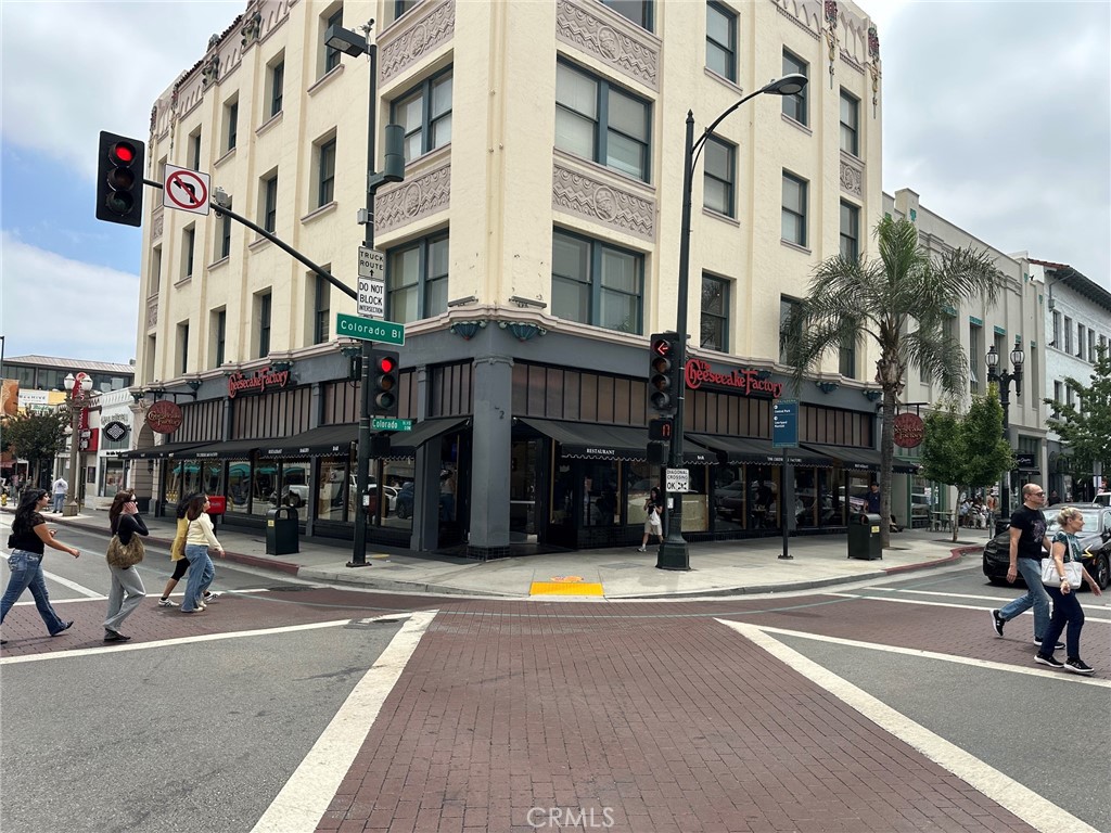 238 S Arroyo 213