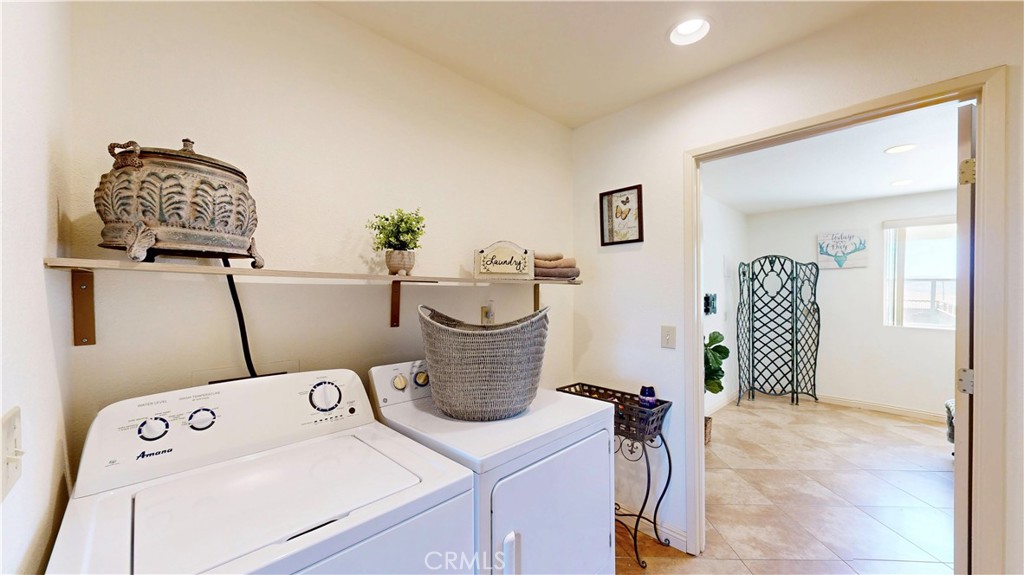 17850 Vista Del Lago