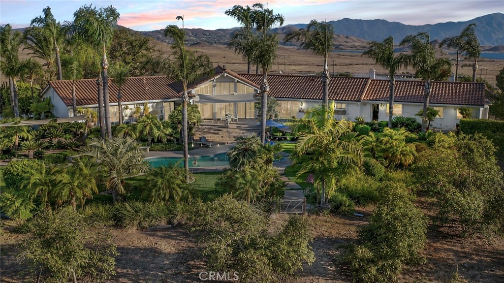 17850 Vista Del Lago