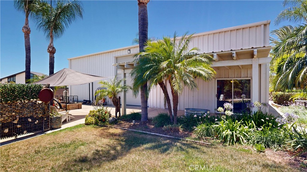 17850 Vista Del Lago