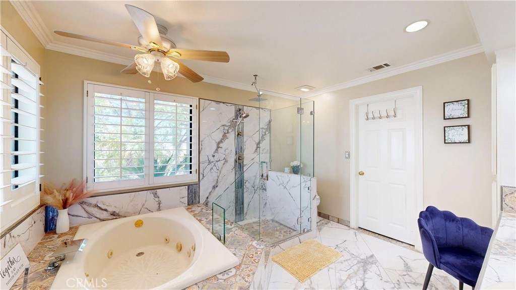 17850 Vista Del Lago