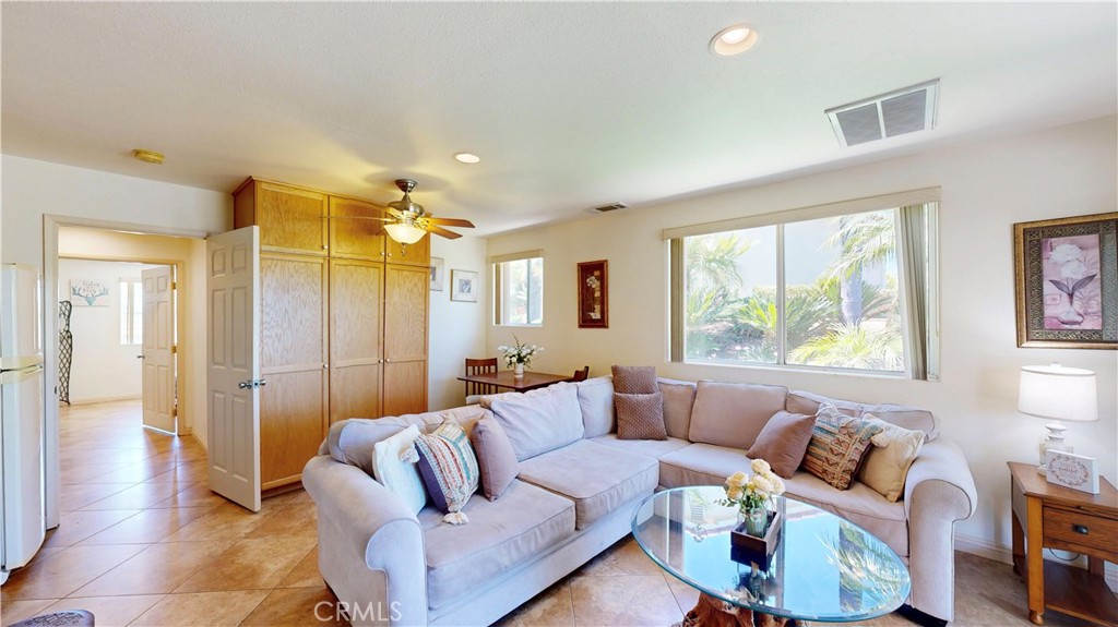 17850 Vista Del Lago