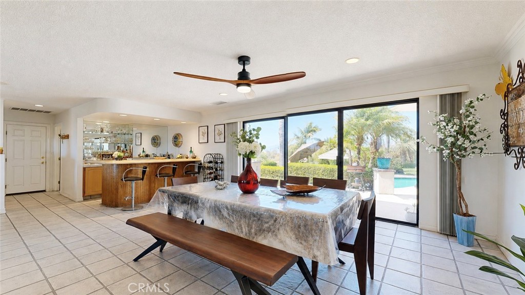 17850 Vista Del Lago