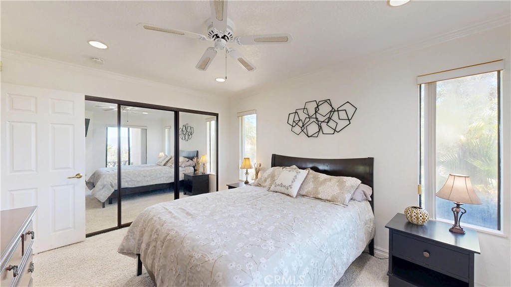 17850 Vista Del Lago